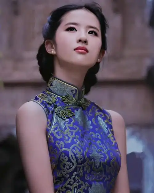 刘亦菲旗袍在神仙姐姐身上仙惹哦