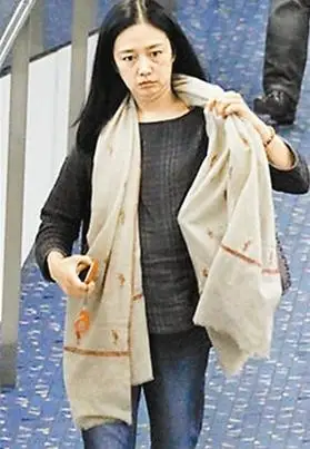 朱丽倩被曝已怀孕4个月 肚子隆起孕味十足(图)