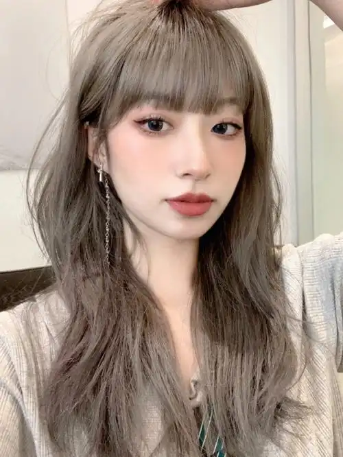 黄皮女生不能错过显白冷茶灰棕02上海染发