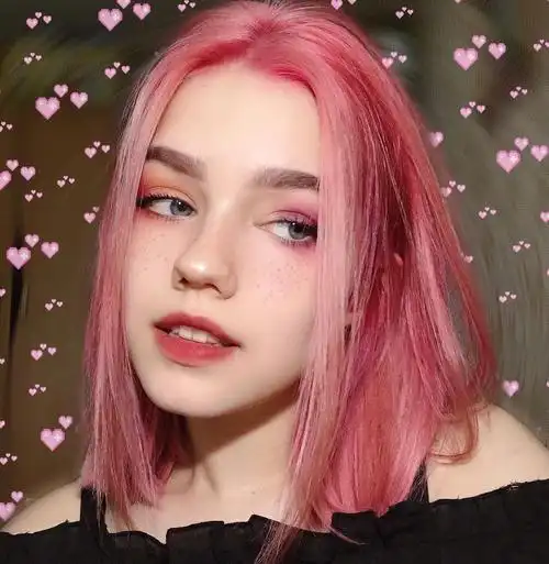 棉花糖粉发色甜酷女孩的杀手锏