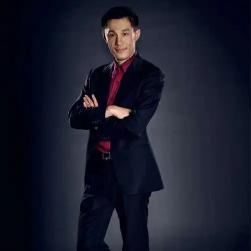 亲亲我的宝贝 - 南京风采司仪陈威翰 - 唱吧,最时尚的手机ktv