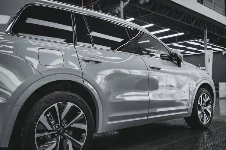 天津汽车贴膜理想one水晶纳多灰改色案例分享