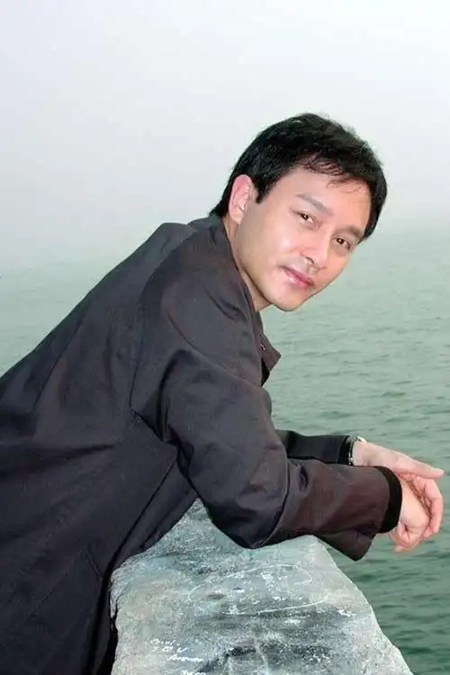 张国荣的5个发型我最喜欢图三最后一个迷倒了万千少女