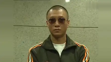 落地请开手机:浩哥遇杀手!浩哥放话:你知不知道我是干什么得?