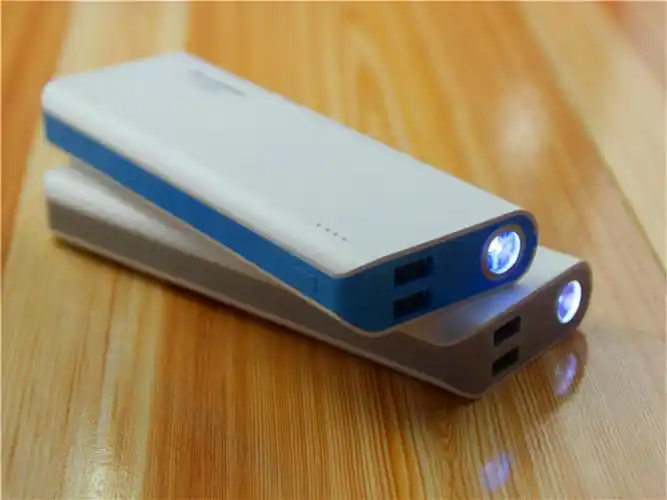 批发大容量21000移动电源 迪卡特 通用型 双输出充电宝 超长待机