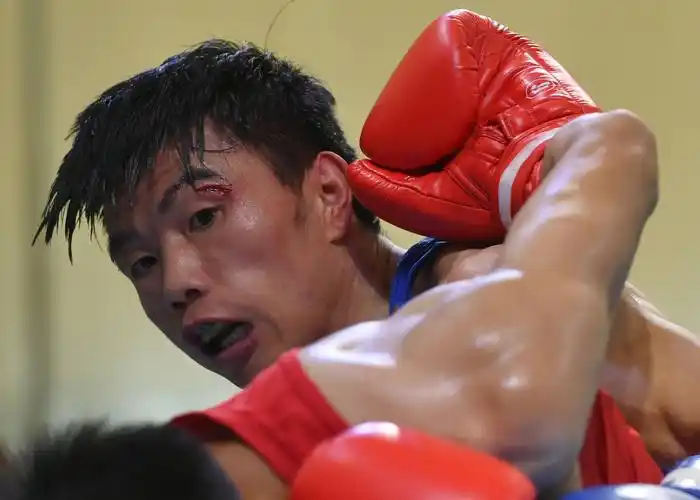 拳击全国男子拳击锦标赛胡建关夺得52公斤级冠军