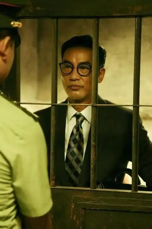 【追龙2】梁家辉表示4个影帝同时在线:我也很有压力呀