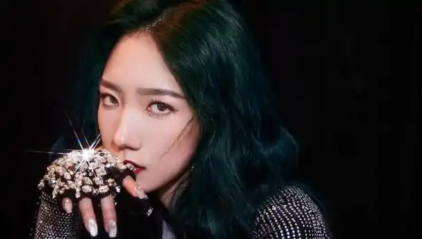 恬不知耻!被捧为歌坛顶流,却没有一首代表作,这3位明星羞不羞