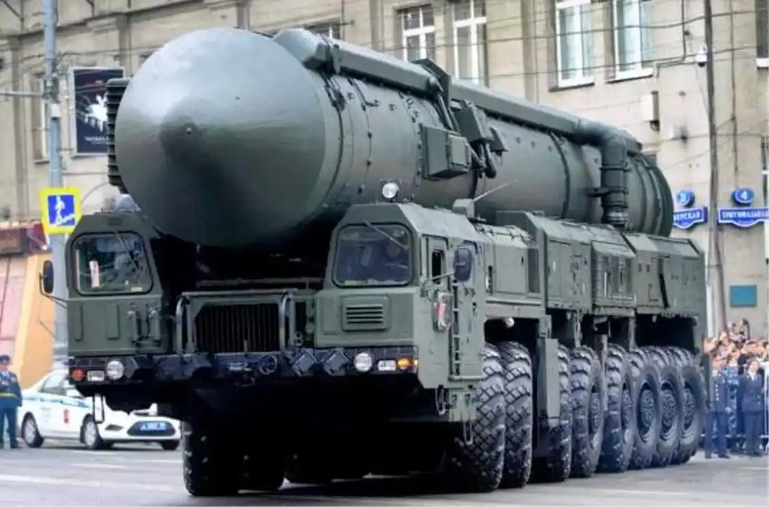 俄罗斯"萨尔马特"洲际导弹,威力相当于1600个美 - 抖音