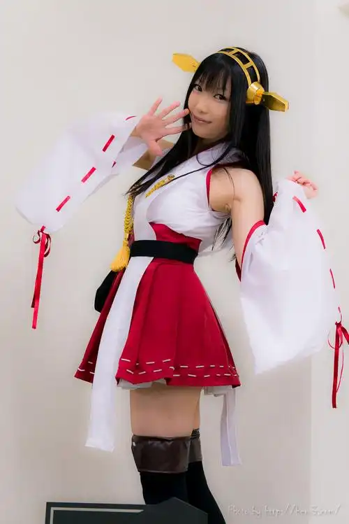 莲妹再推无下限写真集 神奇胶布何时重出江湖?