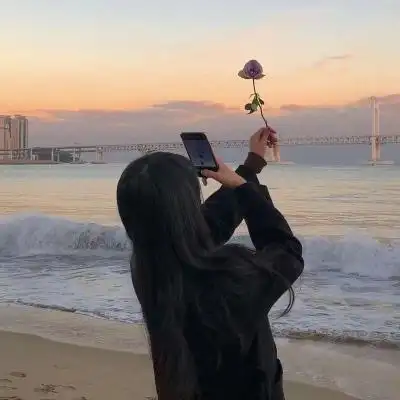 女生头像侧面背影气质 00后女生头像长发唯美侧脸 - 微信头像 - 520