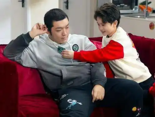 《家有儿女》由杨紫,张一山和尤浩然三人出演,少了其中一个人都不完整