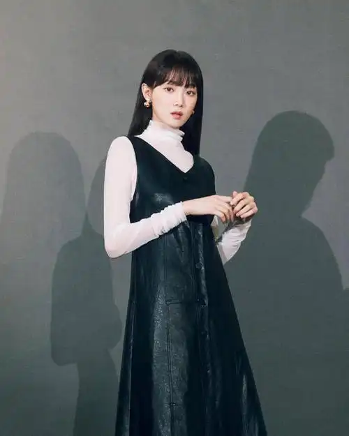 李圣经最新画报