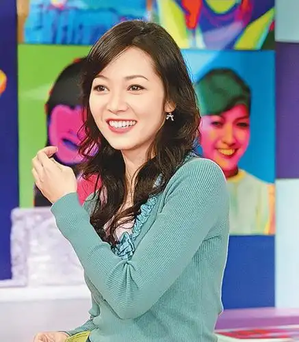 侯主播生日快乐