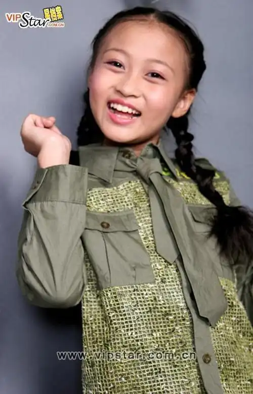 巴拉拉小魔仙里面的陈美琪现在的样子