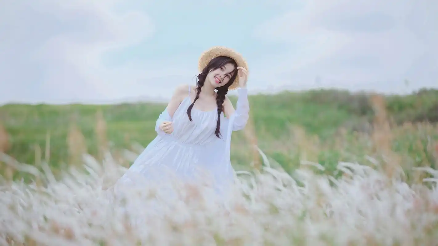 虞书欣清新性感图片桌面壁纸