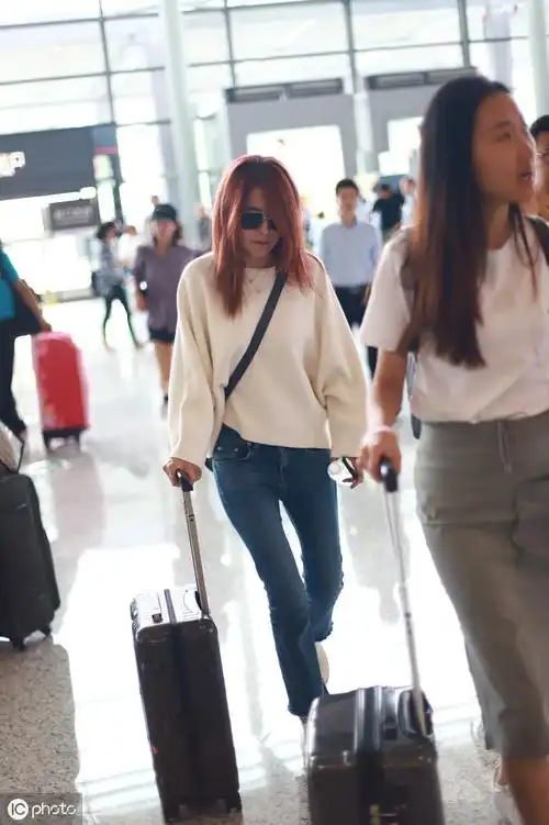 热依扎机场美照,回头率高