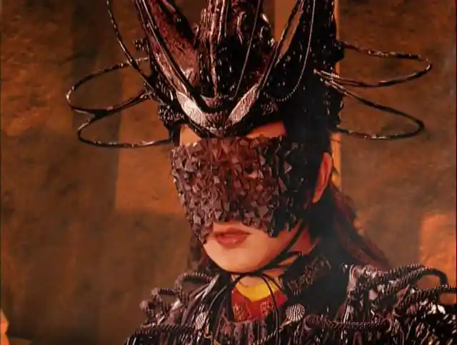 角色出彩多重要再过15年邵峰的阿卑罗王也依然会是荧屏经典