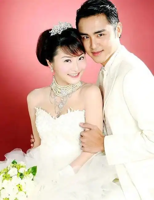 哥哥嗜赌自杀妻子是曾交往四年女星红星明道真辛酸