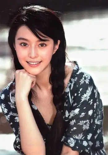 网友晒与19岁范冰冰的合照,整没整一眼就看出来了