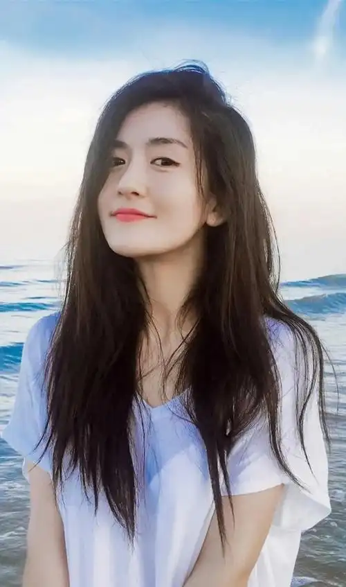 谢娜个人资料简介及家世,张杰承认和谢娜分手