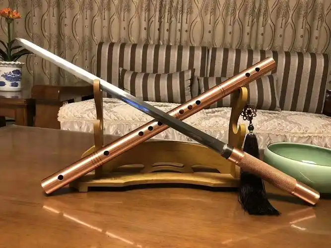 新款紫铜笛子剑可吹响