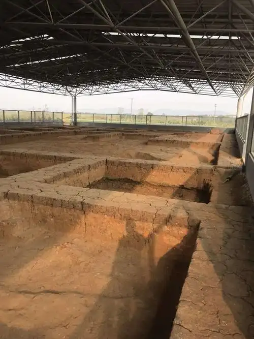 访屈家岭文化遗址