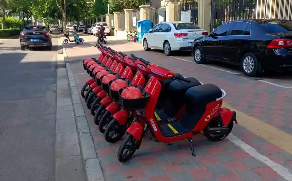 人民出行共享电单车落地石家庄 为市民提供绿色便捷出行服务