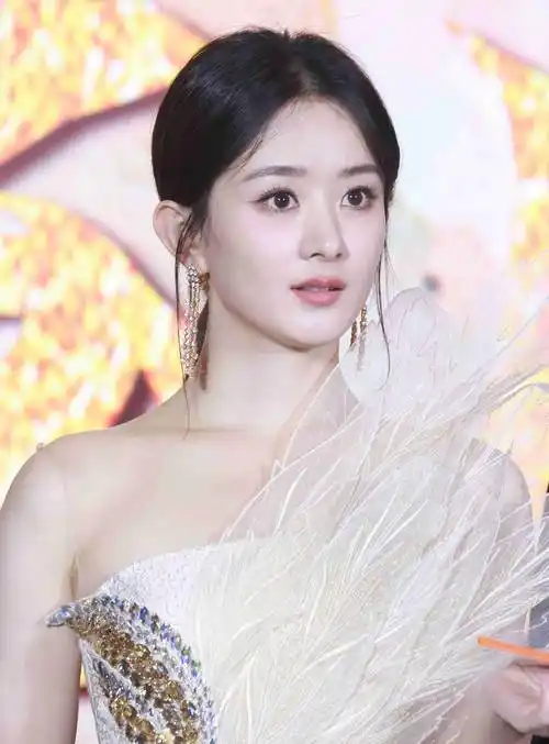 赵丽颖的配音任嘉伦成毅的原声撕开了多少明星台词的遮羞布