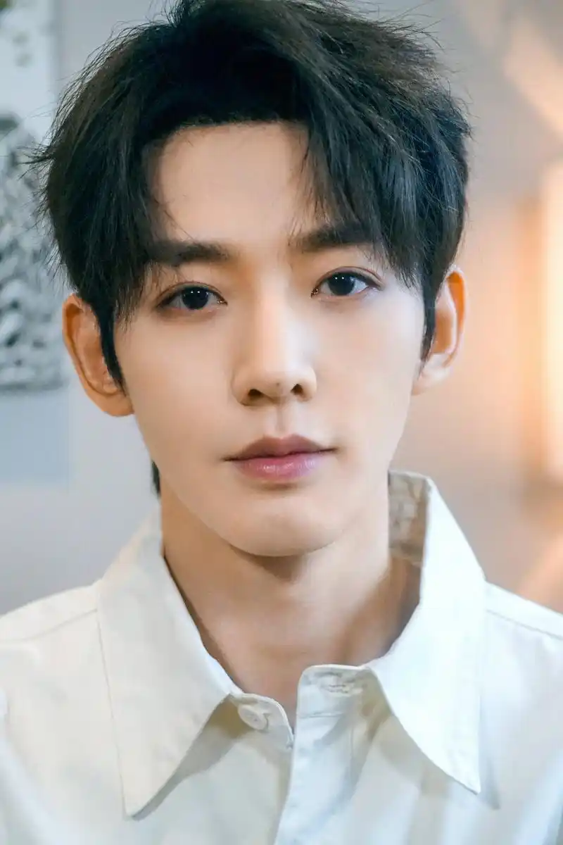 也难怪,《长相思》开播才5天,邓为粉丝已经涨了66万,要是两季下来,涨