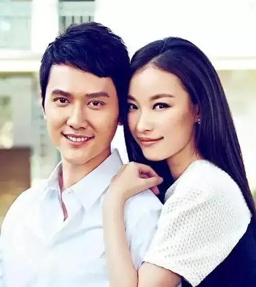 赵丽颖现在的老公是谁,结婚照(继倪妮,林允后冯绍峰终于恋上赵丽颖)