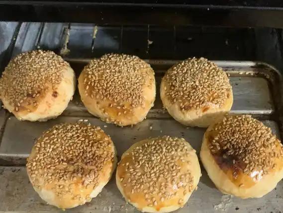 自己在家烤箱做饼的方法 自己在家烤箱做饼的方法视频