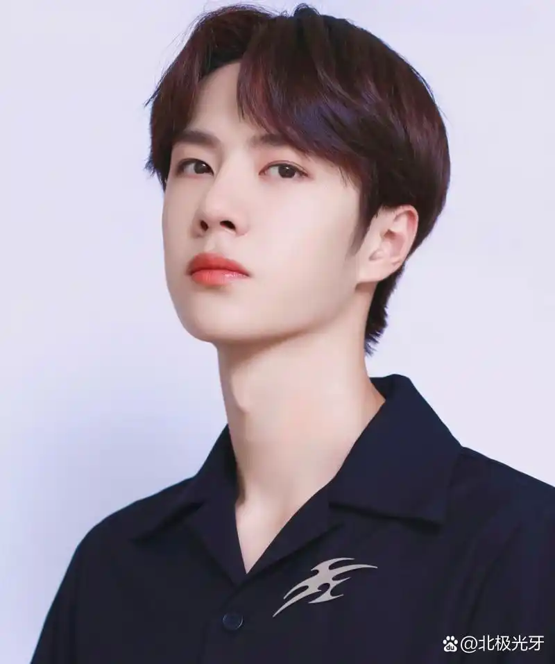 第17届亚洲电影大奖入围名单公布,中国新生代演员王一博凭借在电影