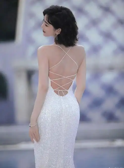 内娱第一"美背",非倪妮莫属了