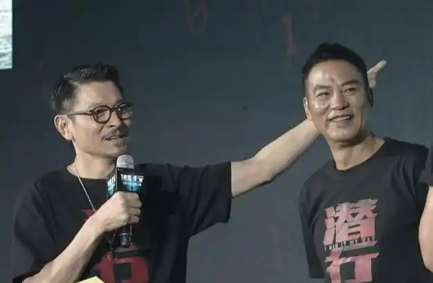 彭于晏时隔多年再见刘德华立刻抬手敬礼任达华调侃太过致命