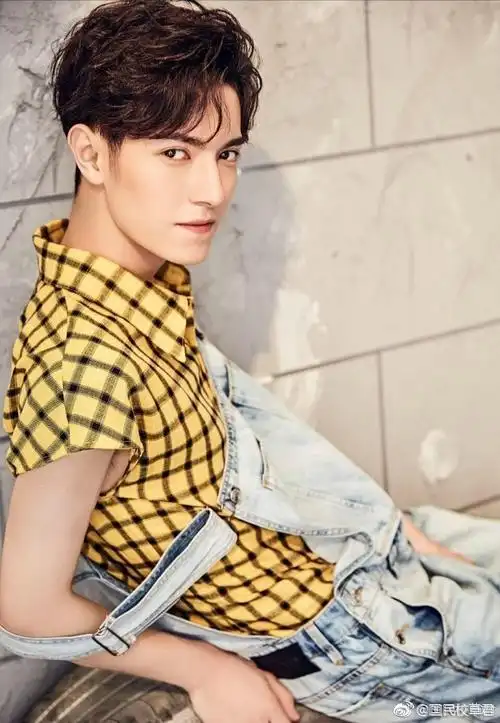 聚来提61马合木提,1998年10月4日的天秤座小哥哥