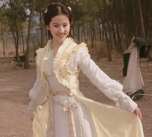 又一版仙剑林月如御姐赵灵儿像小孩李逍遥神似胡歌