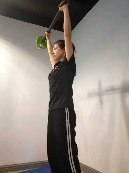 其它 功能训练动作 写美篇  功能性训练起源于:损伤康复,损伤是因为