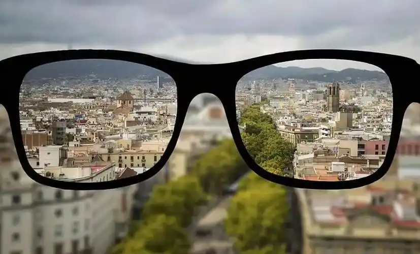 近视眼的世界是怎样的不同程度的近视感觉完全不一样