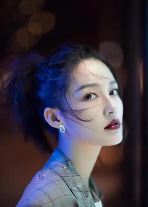 惊艳写真系列第31期,本期主人公—李沁