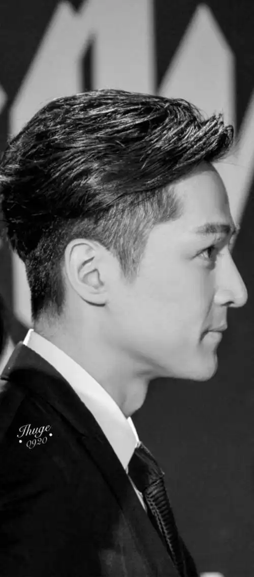 侧脸照最好看的男星top10,王俊凯倒数第一,鹿晗没进前五,第一位迷死人