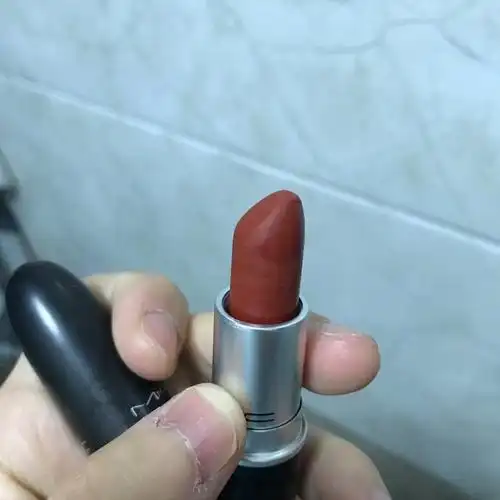 网上风很大的mac646美国官网8.5折的时候我也入了,一次性入了好多只.