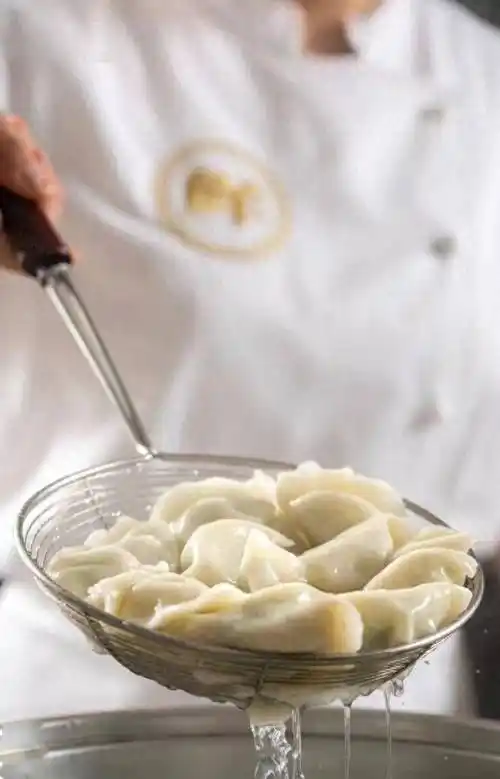 寻鲁味 过大年丨山东水饺在北京"出圈" 地道山东味""_