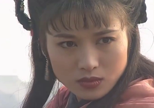 郑爽在水浒传中饰演扈三娘她貌美如花功夫了得