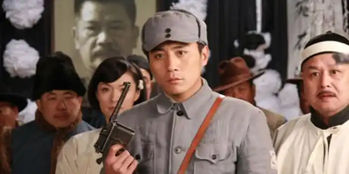 新浪娱乐讯 由滕文骥执导的战争励志剧《神枪手》将于6月29日登陆吉林