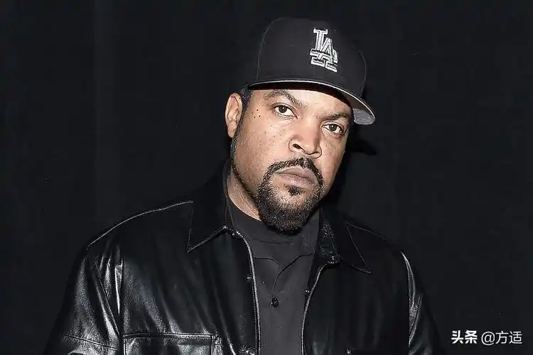 喜欢西海岸匪帮说唱的乐迷,一定不能错过这首单曲.