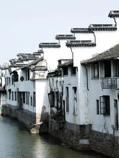 苏州留园青瓦白墙