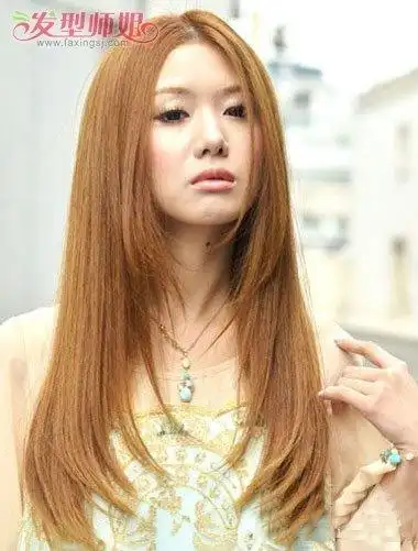 额头前有碎发梳无刘海发型 无刘海长碎发发型图片(4)