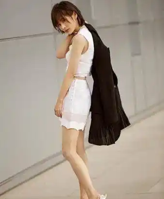 原创听姐说王子文公布真实身高159cm网友难怪大家都不讨厌她