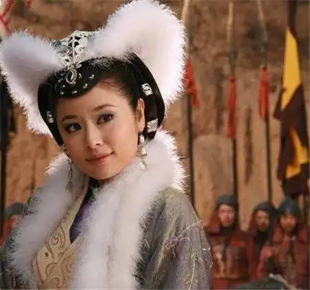 图林心如苏妲己图片曝光造型冷艳魅惑表示跟别人比没意义